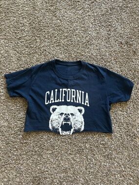 California Bear Graphic Crop Top - Navy